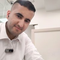 Une photo d’un participant qui veut faire connaissance et se marier