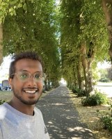 Une photo d’un participant qui veut faire connaissance et se marier